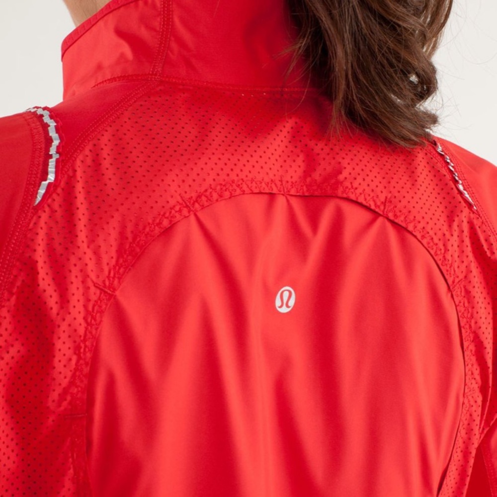 Lululemon Nothin but Run Jacket - Picture 4 of 8
